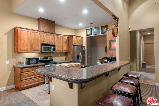 805 N Sanderson Avenue, San Jacinto CA: https://media.crmls.org/mediaz/b8b9db30-f2b6-460d-9056-44cb0e46ea25.jpg