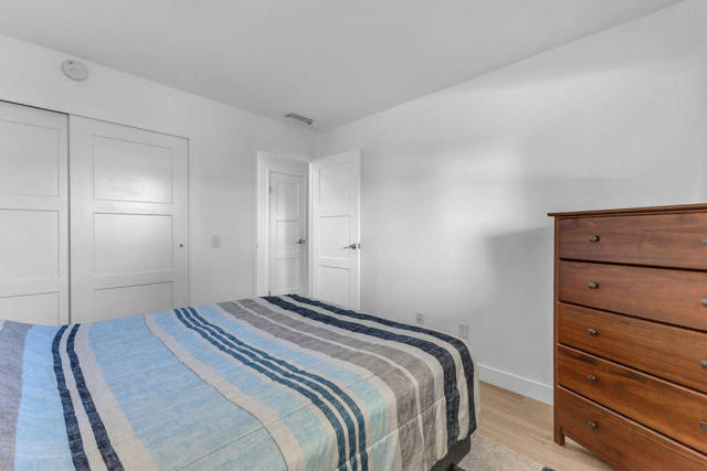 2825 N Los Felices, Palm Springs CA: https://media.crmls.org/mediaz/b8bd51bf-6c01-4a11-8e80-fc23a852a708.jpg