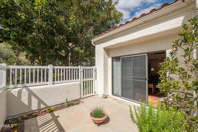 Detail Gallery Image 10 of 29 For 1356 El Lazo Ct, Camarillo,  CA 93012 - 2 Beds | 2 Baths