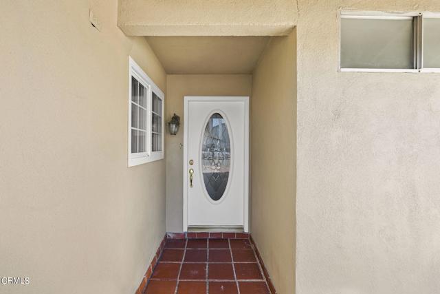 4-web-or-mls-UpmarketMedia-3541San-22