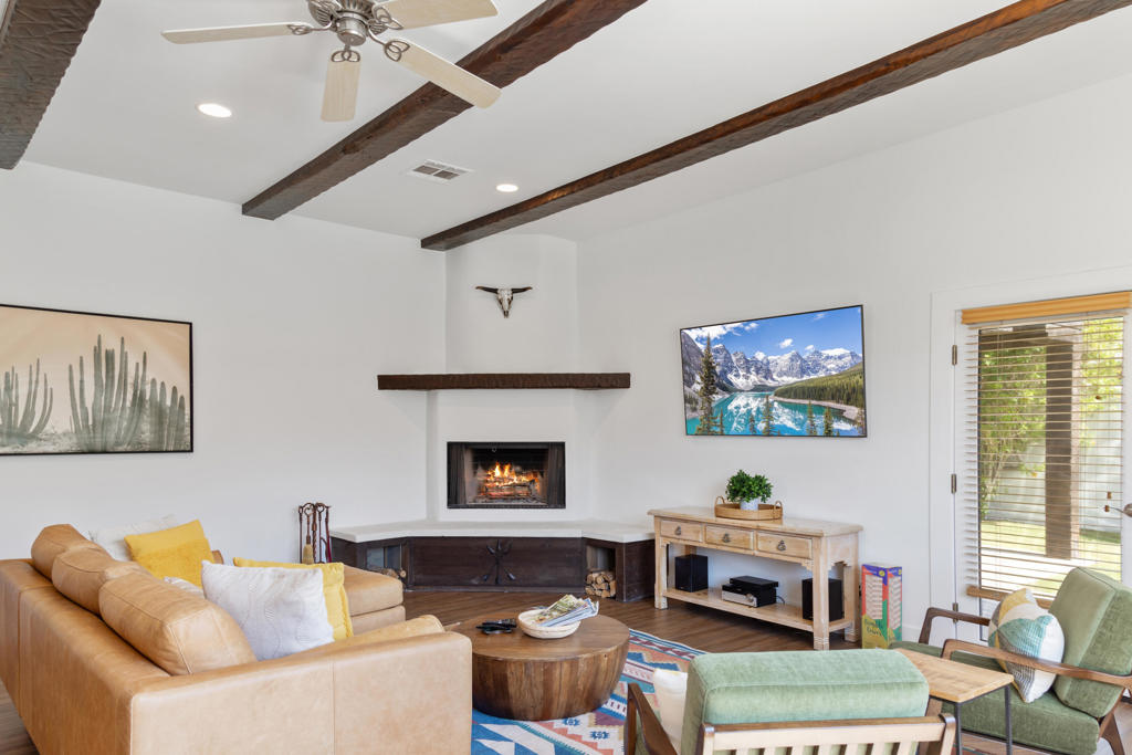 MLS #219123821DA img 5