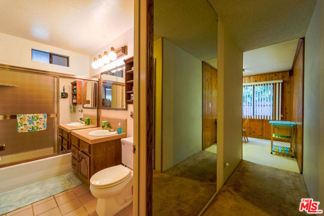 1028 Fairview Road photo 5