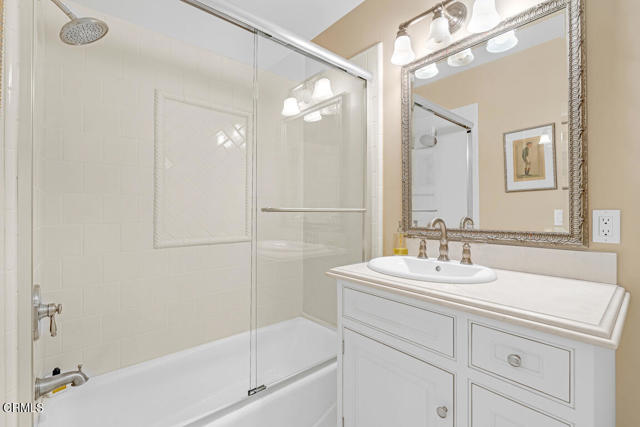 110 Glen Summer Road, Pasadena CA: https://media.crmls.org/mediaz/b8c02949-8a15-48bb-8851-306e083826ad.jpg