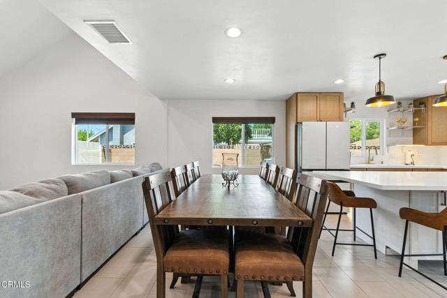 Detail Gallery Image 11 of 41 For 44502 Palm Vista Ave, Lancaster,  CA 93535 - 5 Beds | 3 Baths