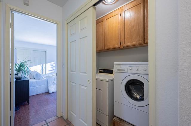 1524 Elm Avenue, Seaside CA: https://media.crmls.org/mediaz/b8c0ed90-0ab5-4cb9-979f-13a018c1b32f.jpg