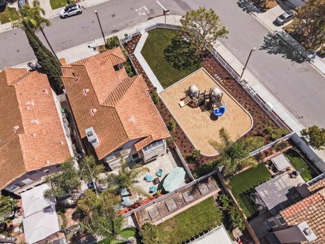 1593 Avenida Guillermo, Oceanside CA: https://media.crmls.org/mediaz/b8c1a498-b221-4d77-ab06-03a1a6a6ed5f.jpg