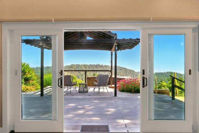 132 Pax Place Court, Aptos CA: https://media.crmls.org/mediaz/b8c1d39f-48e2-4a5e-a9c2-f14cd03c0753.jpg