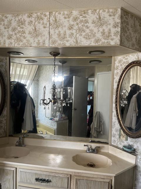 Home for Sale in Escondido