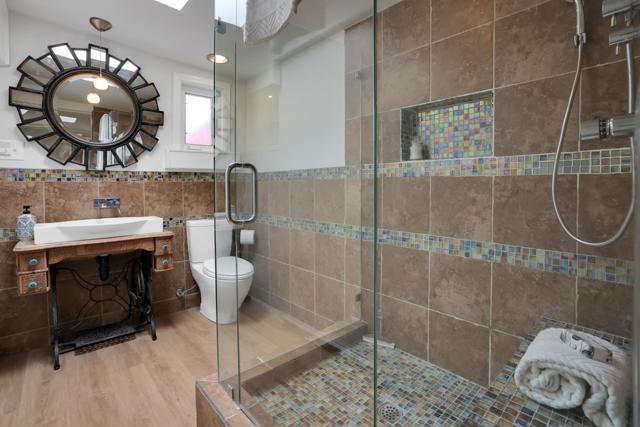 1675 Collingwood Avenue, San Jose CA: https://media.crmls.org/mediaz/b8c25b2c-6aea-42b9-bd3b-9932d3dce3de.jpg