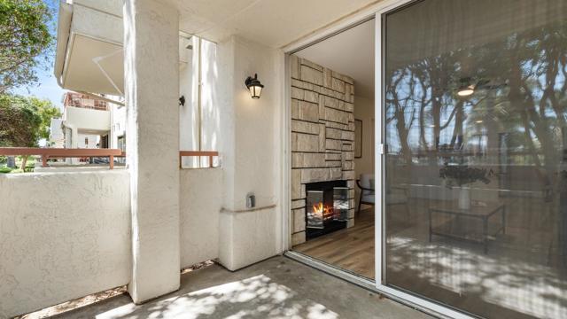 Detail Gallery Image 5 of 35 For 415 Stoney Point Way #106,  Oceanside,  CA 92058 - 2 Beds | 2 Baths