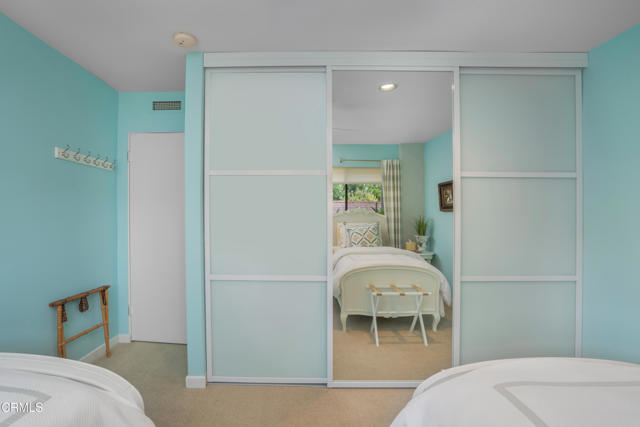 Detail Gallery Image 30 of 44 For 108 S Grand Ave, Pasadena,  CA 91105 - 3 Beds | 2/1 Baths