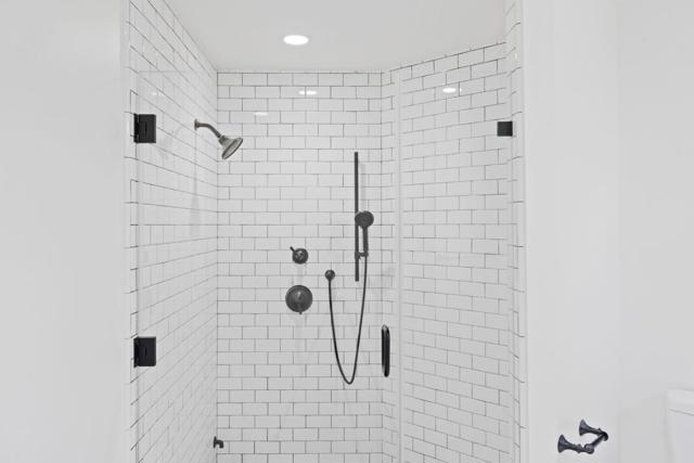 777 Walnut Street, San Carlos CA: https://media.crmls.org/mediaz/b8c2b921-f5ee-4e96-ab6b-d851e4bd52cc.jpg