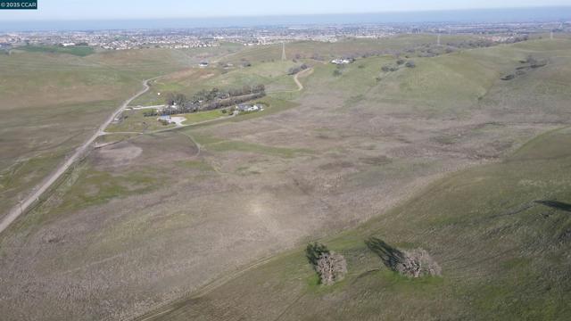 0 Briones Valley Rd, Brentwood (CC) CA: https://media.crmls.org/mediaz/b8c3aec1-1cab-45c3-90c6-73b00115c7f3.jpg
