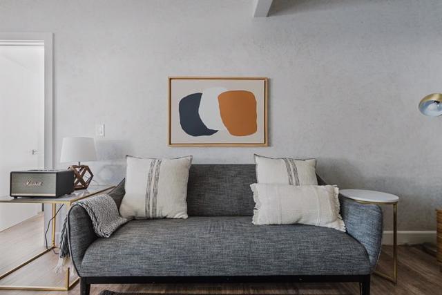 251 Middlefield Road, Palo Alto CA: https://media.crmls.org/mediaz/b8c3f64d-5d25-4aea-85f4-1749282e9a61.jpg