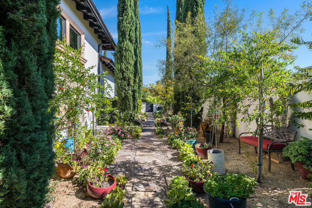Image 45 of 50 For 25201 Prado Del Misterio