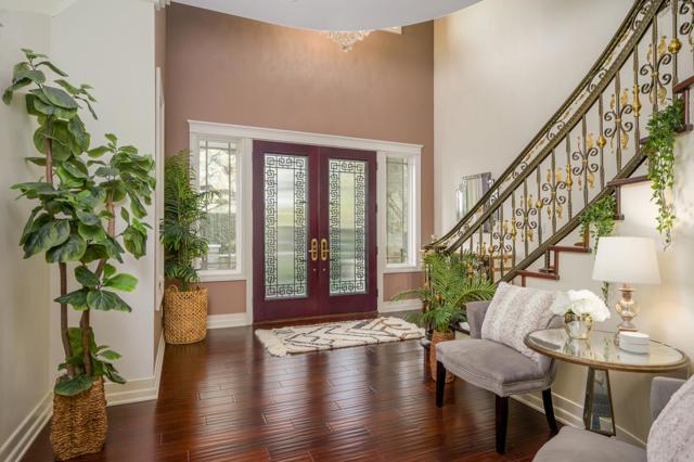 780 S El Monte Avenue, Los Altos CA: https://media.crmls.org/mediaz/b8c559b2-1edd-4837-af19-ecf4ef3be8fd.jpg