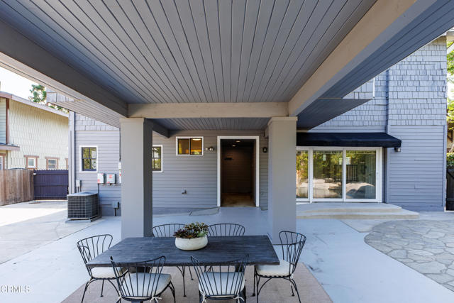 1954 Primrose Avenue, South Pasadena CA: https://media.crmls.org/mediaz/b8c5b306-96d9-45f0-918f-f68429713615.jpg