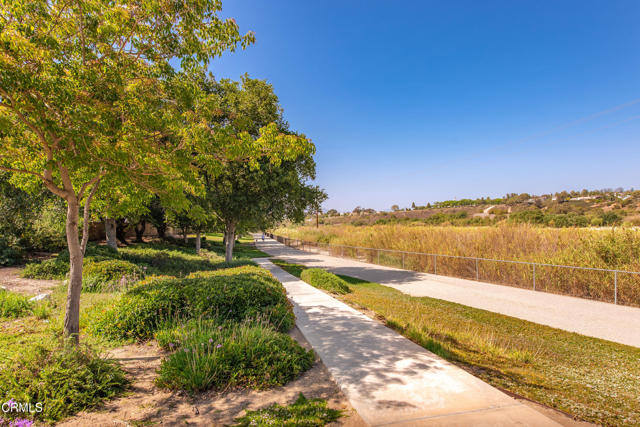 5091 Via Fresco, Camarillo CA: https://media.crmls.org/mediaz/b8c64248-9558-4c14-8a7a-8d7f50e4c3d3.jpg