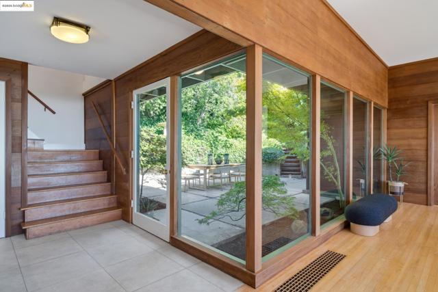 1069 Miller Ave, Berkeley CA: https://media.crmls.org/mediaz/b8c73248-8abd-4dd0-88dc-eac910e08809.jpg