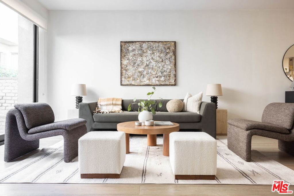 1823 N Fuller Avenue #2