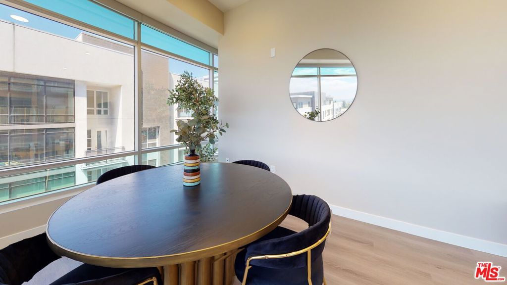 MLS #25572891 img 24