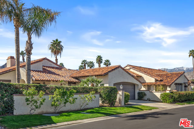 Image 1 of 60 For 62 Calle Solano