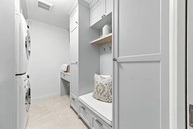 1355 Arbor Avenue, Los Altos CA: https://media.crmls.org/mediaz/b8cac63a-7059-4c3a-82b9-9feeeb324151.jpg