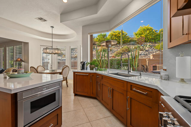 73129 Monterra Circle N, Palm Desert, CA 92260