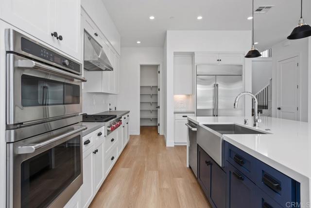 1215 Stonemark Place, Vista CA: https://media.crmls.org/mediaz/b8cba24e-35bf-4396-b08d-ea4358d0d56a.jpg