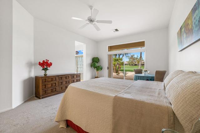 78252 Kensington Avenue, Palm Desert CA: https://media.crmls.org/mediaz/b8cc85b0-9490-4888-8abd-e1ba8caac2d8.jpg