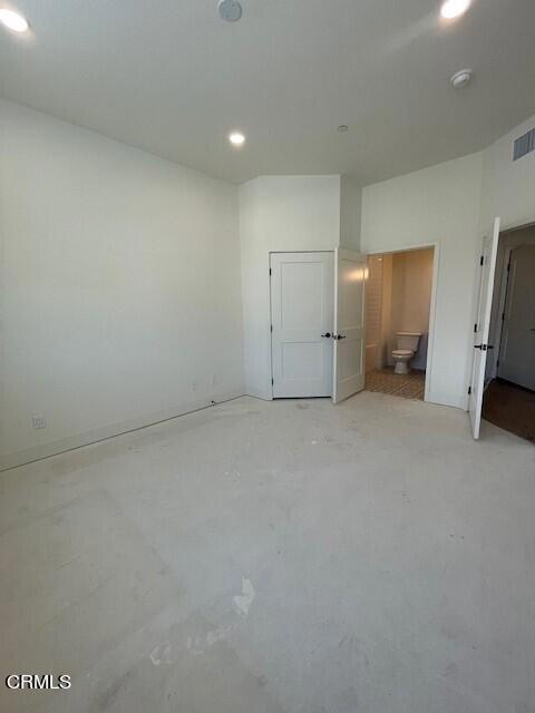 Detail Gallery Image 4 of 27 For 2218 E Main St #303,  Ventura,  CA 93001 - 2 Beds | 2/1 Baths