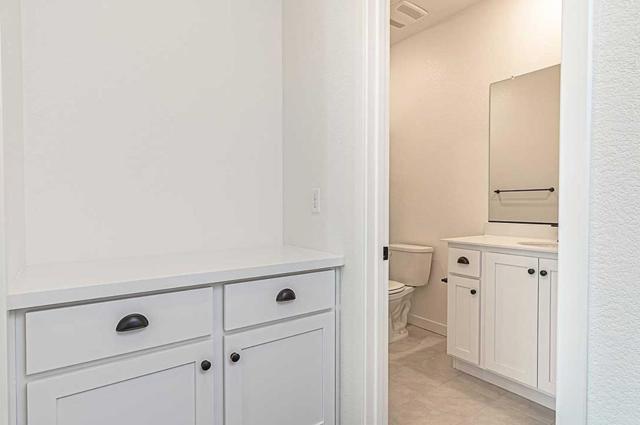 16041 Testarossa Street, Lathrop CA: https://media.crmls.org/mediaz/b8ce42ac-887b-4d9b-a85a-2564b4521d84.jpg