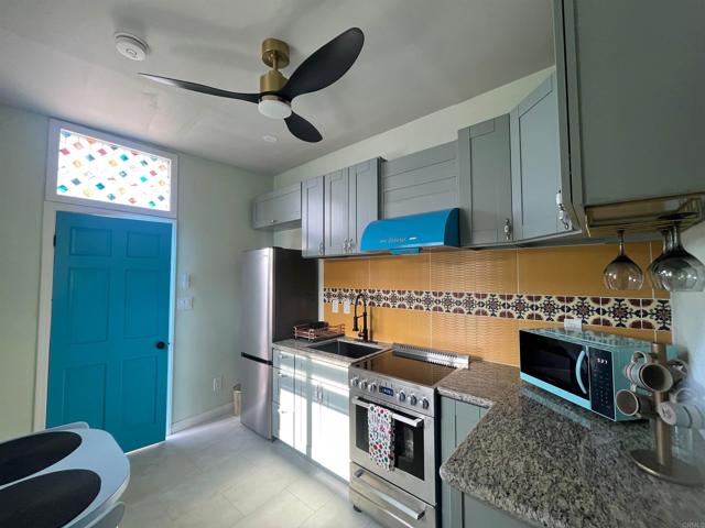 Detail Gallery Image 9 of 11 For 2710 Caulfield Dr #B,  –,  CA 92154 - 0 Beds | 1 Baths