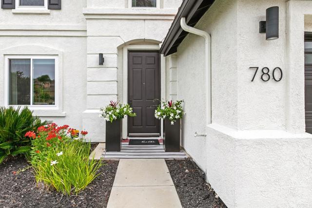 780 Camino Magnifico, San Marcos CA: https://media.crmls.org/mediaz/b8ceb789-7d47-4665-bcb7-e24519a6c3a6.jpg