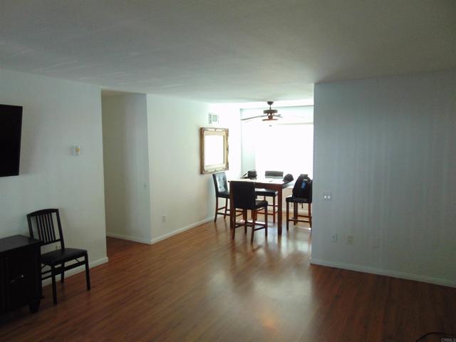 Photo #6: PTP2305046 Listing 