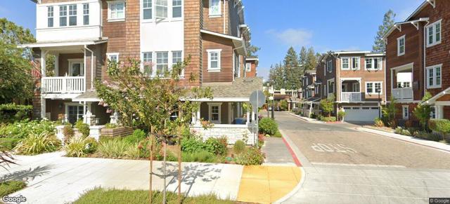 444 Encinal Avenue, Menlo Park CA: https://media.crmls.org/mediaz/b8d0a424-abb9-4ae9-9cb7-984d4532b2b1.jpg