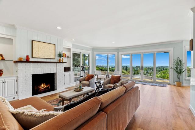 1212 Laurent Street, Santa Cruz CA: https://media.crmls.org/mediaz/b8d1046a-8695-4147-8eaf-a298bb4ff160.jpg