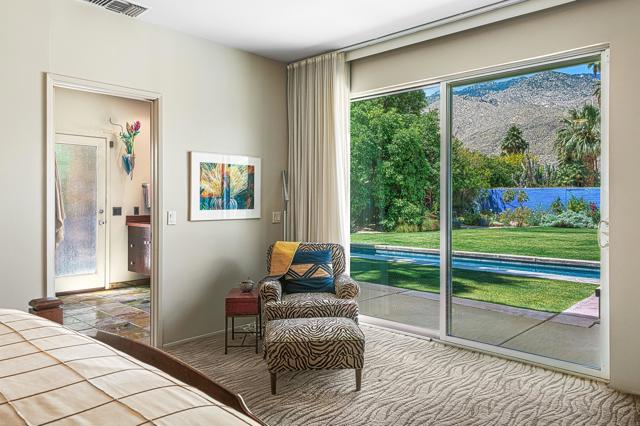 1175 E Cactus Road, Palm Springs CA: https://media.crmls.org/mediaz/b8d146dd-8970-418a-90af-bed67cebab19.jpg