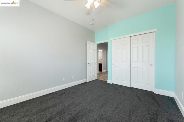 1604 Coventry Dr, Oakley CA: https://media.crmls.org/mediaz/b8d1b4b3-7401-4d7c-b6e8-c5031e1e1420.jpg