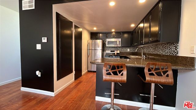 3050 S Bristol Street, Santa Ana CA: https://media.crmls.org/mediaz/b8d1f774-2beb-43f2-9474-701f3650d660.jpg
