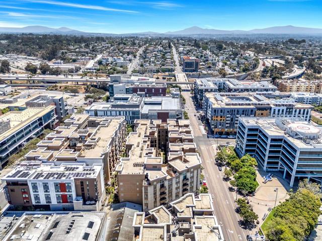 1480 Broadway, San Diego CA: https://media.crmls.org/mediaz/b8d1f7b5-31c7-4cea-869c-0b4c078b825f.jpg