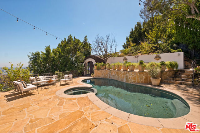 3 Bed Home for Sale in Los Angeles, California