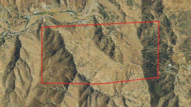 14600 Del Puerto Canyon Road, Newman CA: https://media.crmls.org/mediaz/b8d4b104-0702-417c-96e2-2dcc3c2c0ad2.jpg
