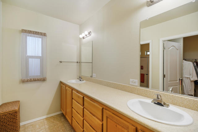 205 Cherokee Street, Palm Springs CA: https://media.crmls.org/mediaz/b8d4ecf7-8100-487c-828e-80deb1e27b13.jpg