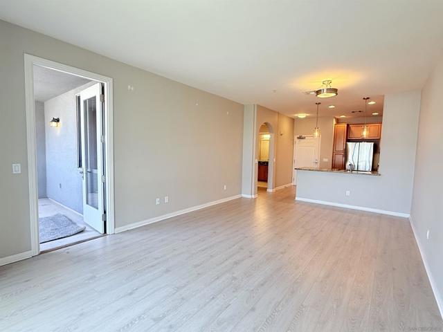 3857 Pell Pl, San Diego CA: https://media.crmls.org/mediaz/b8d582a9-e73e-45d5-8829-564143d30e68.jpg