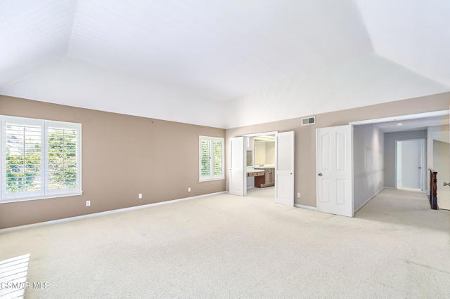 3041 Three Springs Drive, Westlake Village CA: https://media.crmls.org/mediaz/b8d58b72-e113-43b3-9490-532dc7f8ffe4.jpg