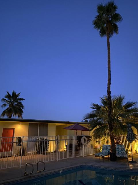 1777 E Arenas Road, Palm Springs CA: https://media.crmls.org/mediaz/b8d84c9f-534a-464c-8611-a68ab66ea280.jpg