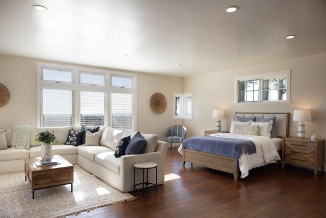 535 Highland Avenue, Santa Cruz CA: https://media.crmls.org/mediaz/b8d9ec18-9ea4-4952-9f3f-e87fdc716b27.jpg