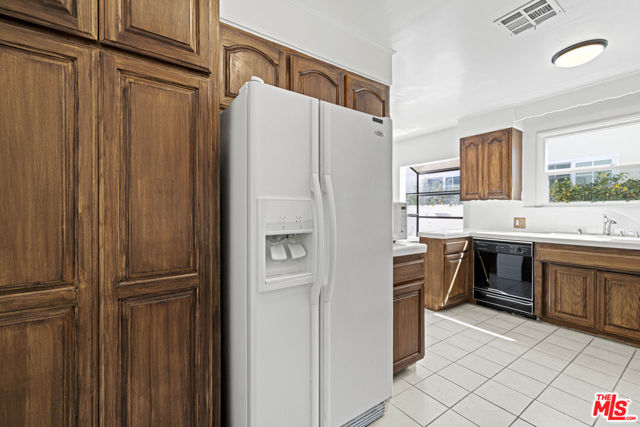 Image 18 of 35 For 5314 Nestle Avenue