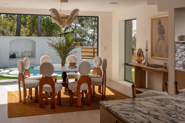 Detail Gallery Image 12 of 56 For 14847 Vista Del Oceano, Del Mar,  CA 92014 - 5 Beds | 4 Baths